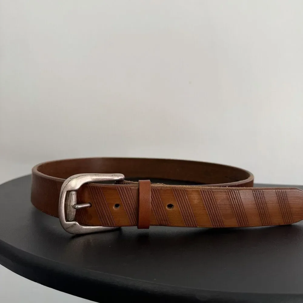Torino Men’s Brown Genuine Leather Belt Size 32 Embossed Stripe Silver Buckle